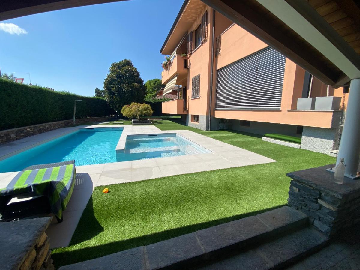 B&B Arcobaleno Longone al Segrino Exterior foto