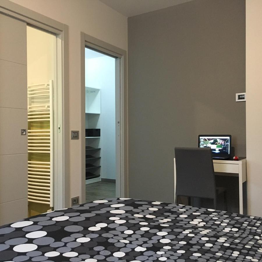 B&B Arcobaleno Longone al Segrino Exterior foto