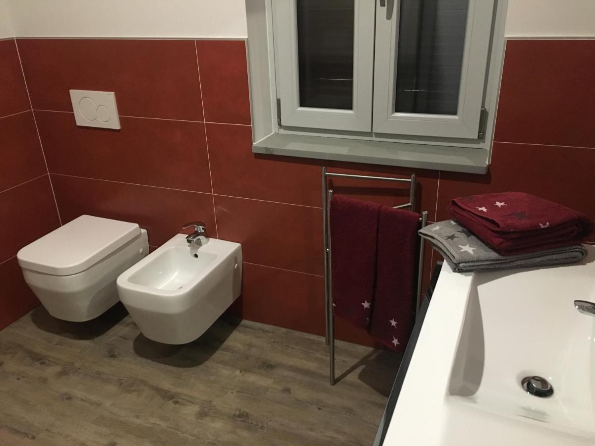 B&B Arcobaleno Longone al Segrino Exterior foto